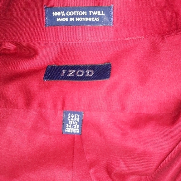 Men's Red IZOD button up size medium A-12 - Picture 3 of 3